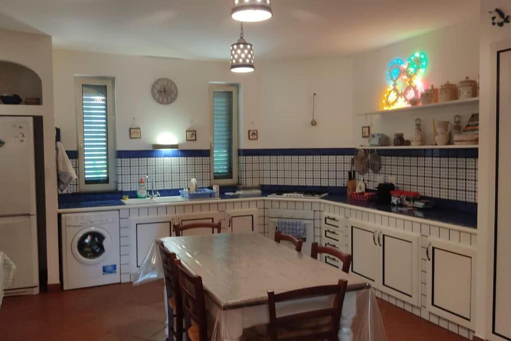 Villa Del Glicine Muro Leccese Kültér fotó